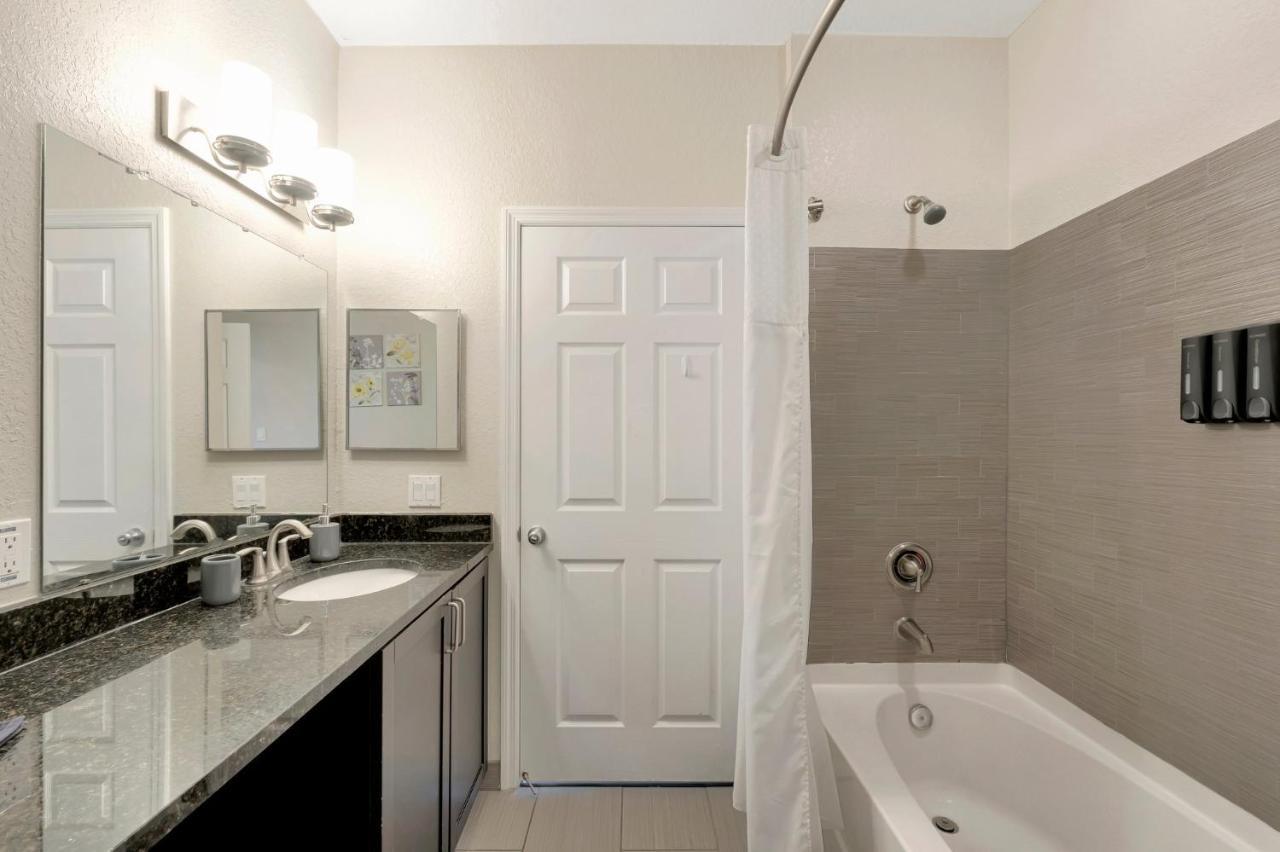 Tropical 3Br Suite-2 Resort Style Pools-5 Mil To Bay-Gym-Close To Beach Tampa Exteriér fotografie