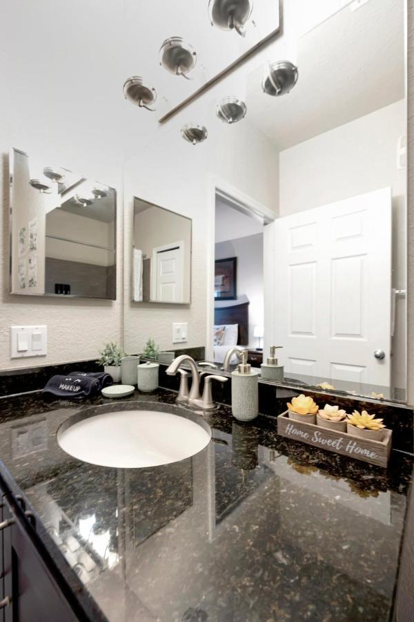 Tropical 3Br Suite-2 Resort Style Pools-5 Mil To Bay-Gym-Close To Beach Tampa Exteriér fotografie